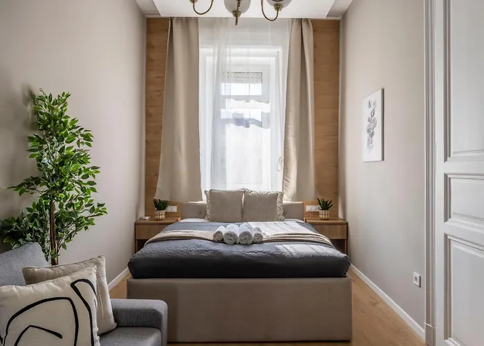 Exclusive N' Spacious Elizabeth Appartement *