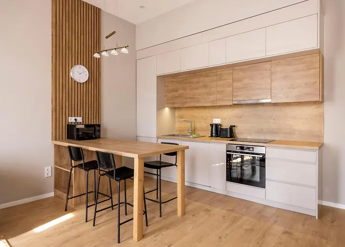 Apartment Exclusive N' Spacious Elizabeth