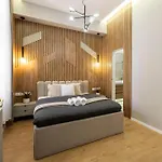 Exclusive N' Spacious Elizabeth *