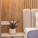 Exclusive N' Spacious Elizabeth
