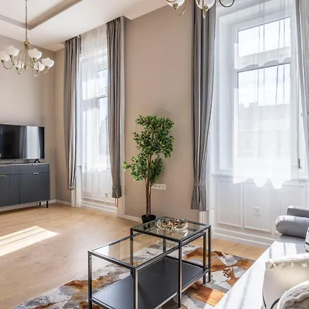 Exclusive N' Spacious Elizabeth * ブダペスト